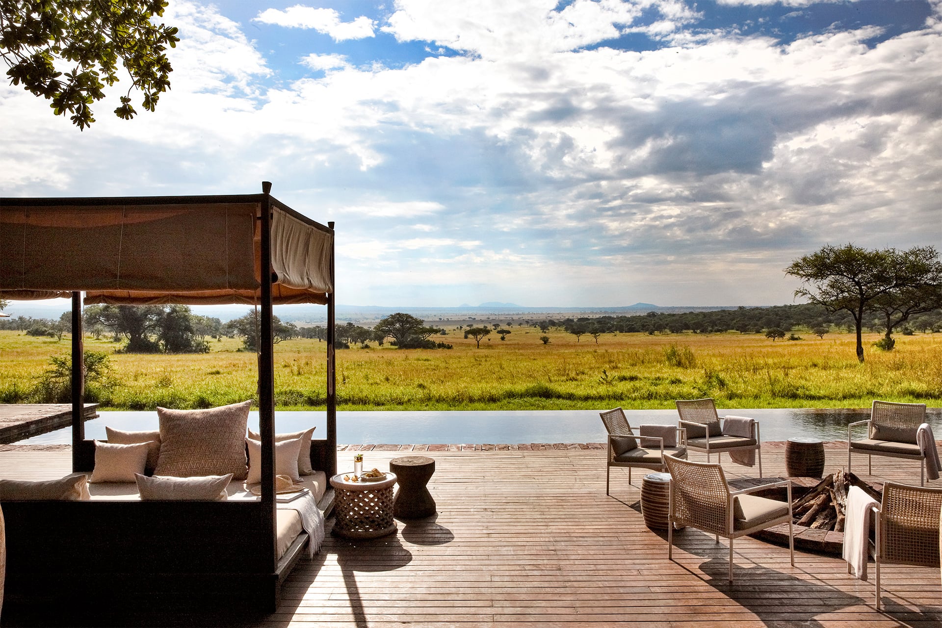 Serengeti House View across Pool